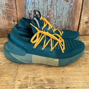 Under Armour Hovr Phantom 3 Sneakers 3025518-300 Forest Green/Yellow Shoe 9